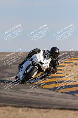 media/Dec-15-2023-Apex Assassins (Fri) [[91f19fb1c7]]/Trackday 1/Session 4 (Turn 12)/